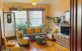 Deco Family House